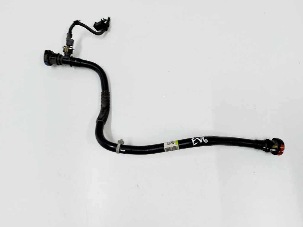 фото №1, Kia ev6 23r. шланг wody 375y3-gi040