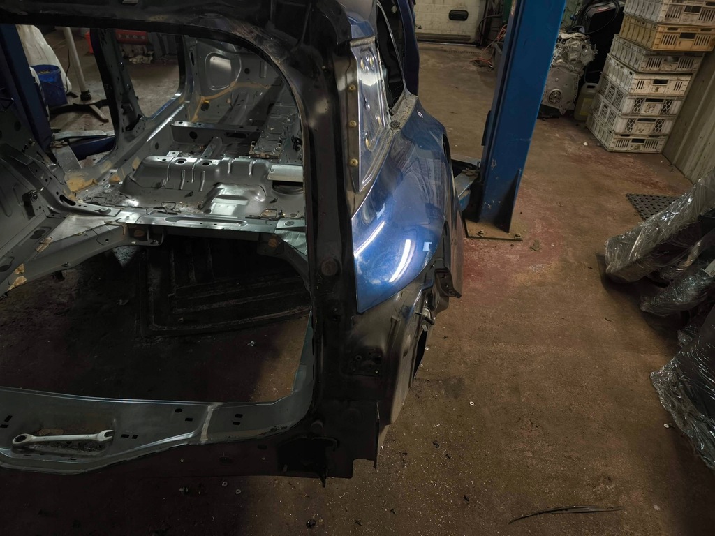 фото №6, Renault megane iv 2018 правая сторона четверть задняя