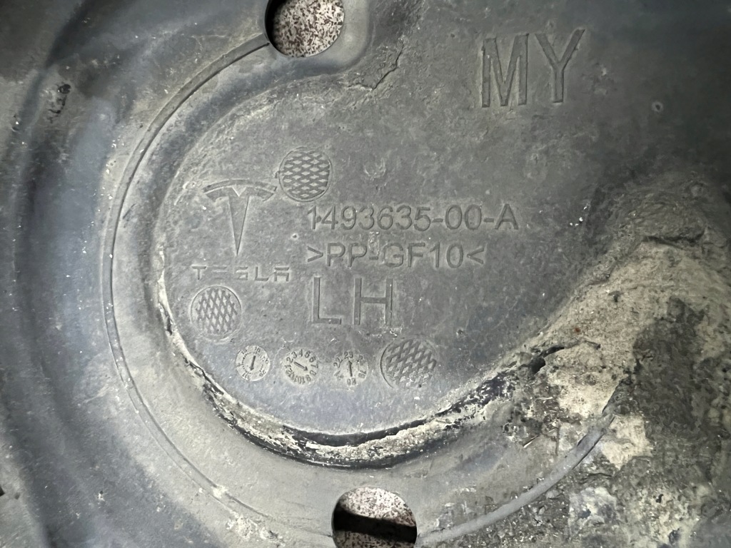 Tesla model y 20- awd накладка подвеска подвеска задняя задняя Киев