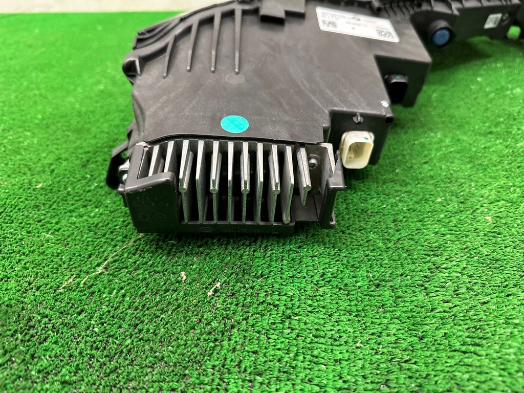 фото №11, Bmw 7 g70 i7 лампа лампы led перед 4 комплекты swarovski eu 9879935 9879936