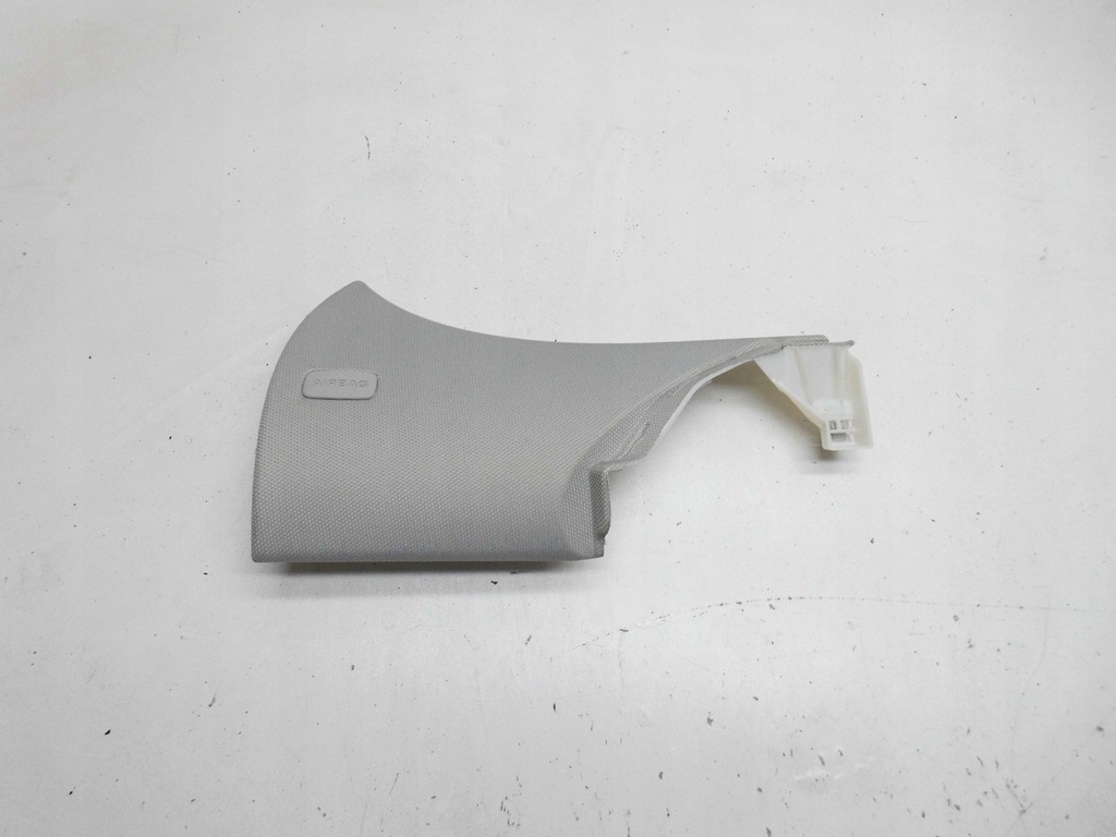 фото №1, Защита стойка 8t8867246a audi a5 8t lift sportback правая задняя оригинал