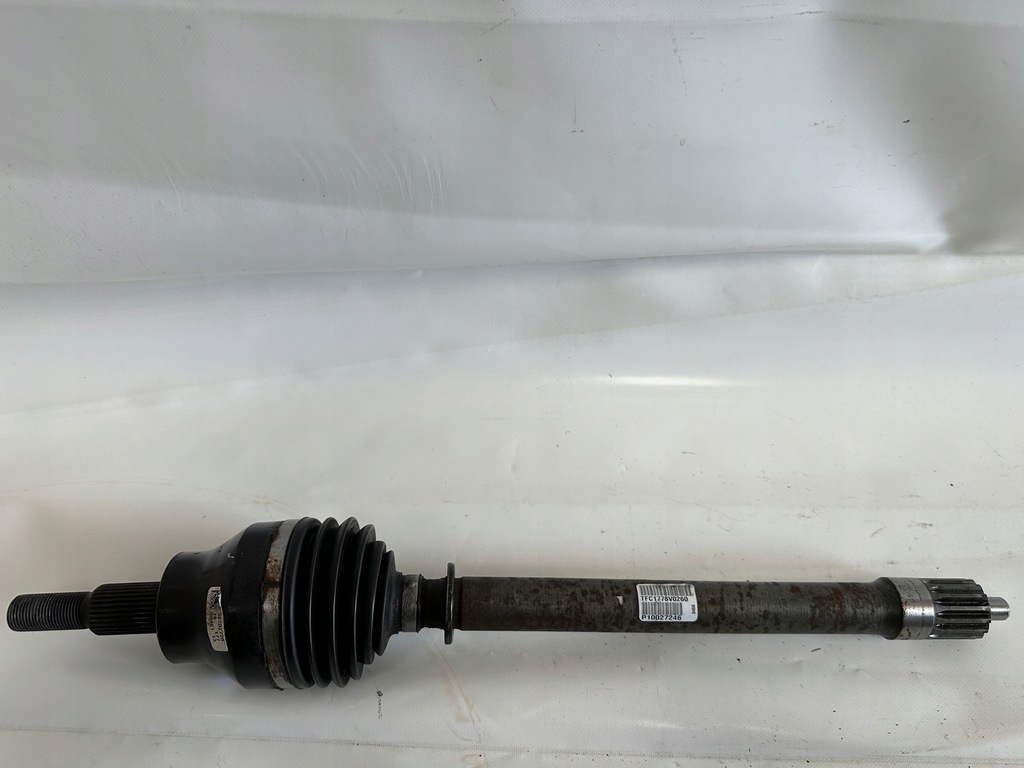 фото №1, Привідний вал права jeep wrangler p10027246