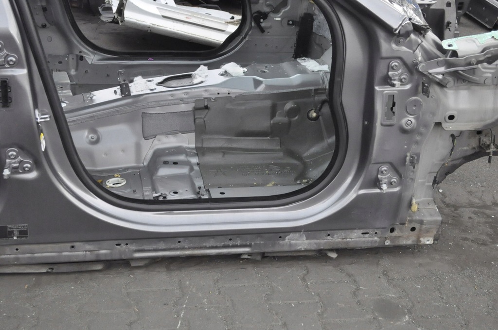 фото №5, Jaguar xe блок двигателя порог правый