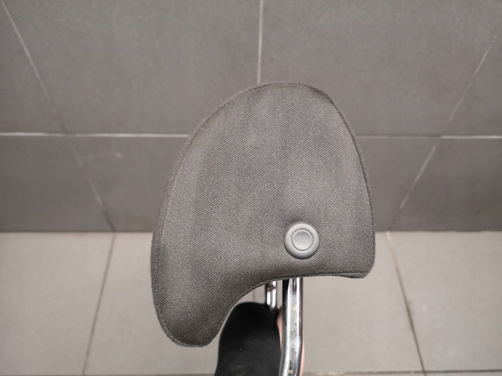 фото №13, Підголівник задній чорний audi a6 c6