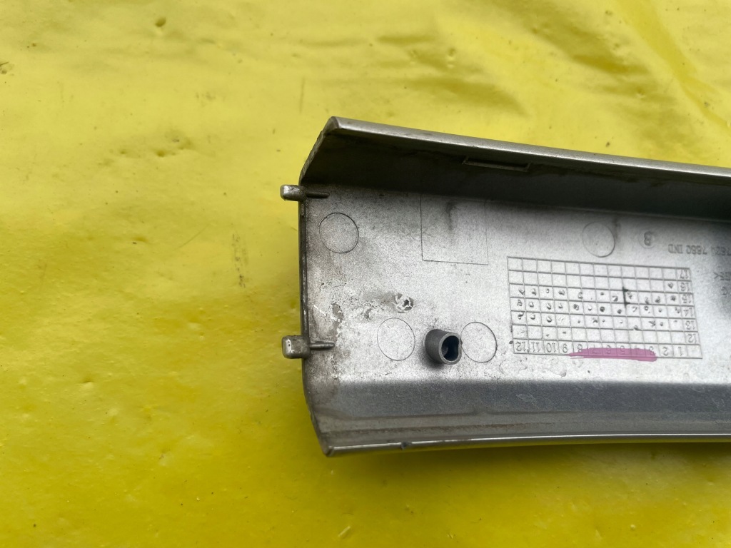 фото №4, Peugeot 2008 накладка рейлинг левая