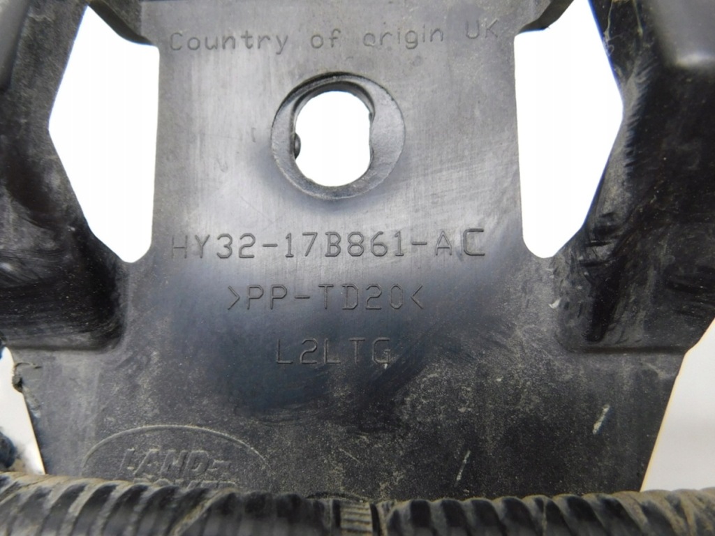 фото №12, Направляющая бампера задняя hy32-17b861-ac - land rover discovery v l462 2016-