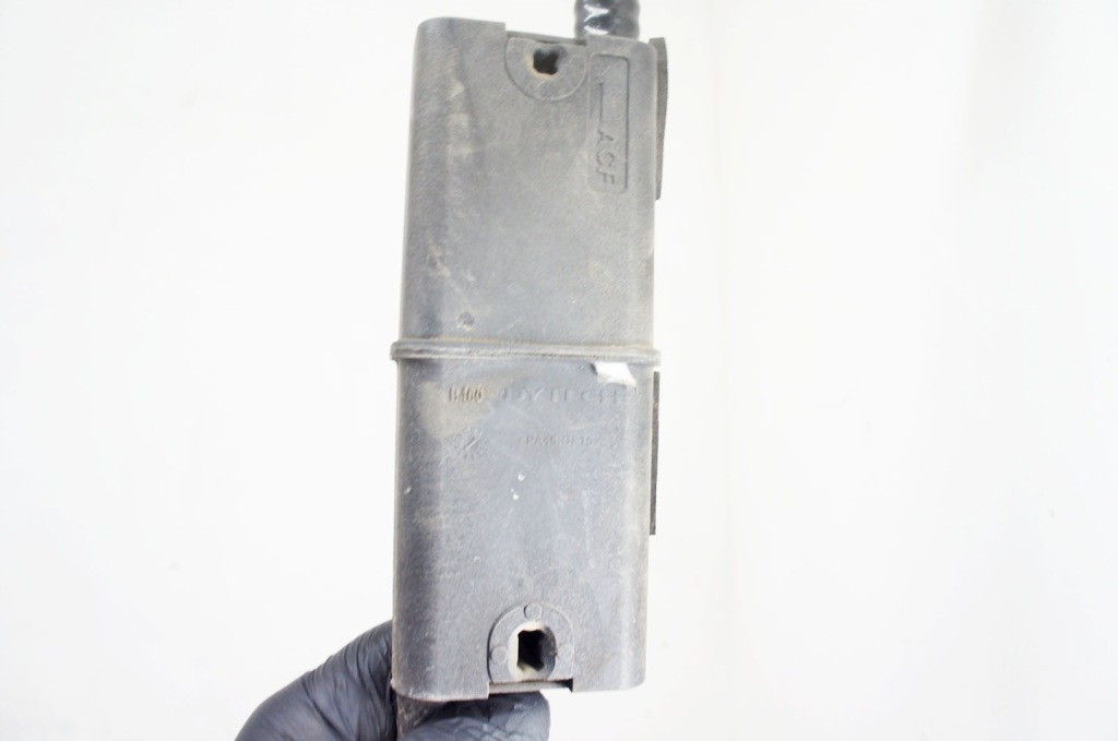 Va327+ maserati quattroporte vi 3.0 1 фильтр угольный 06700032860 06700032870 с Разборки