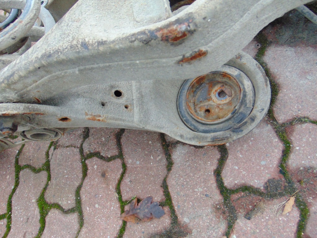 фото №12, Балка oś підвіска задня mitsubishi pajero 4 iv eu