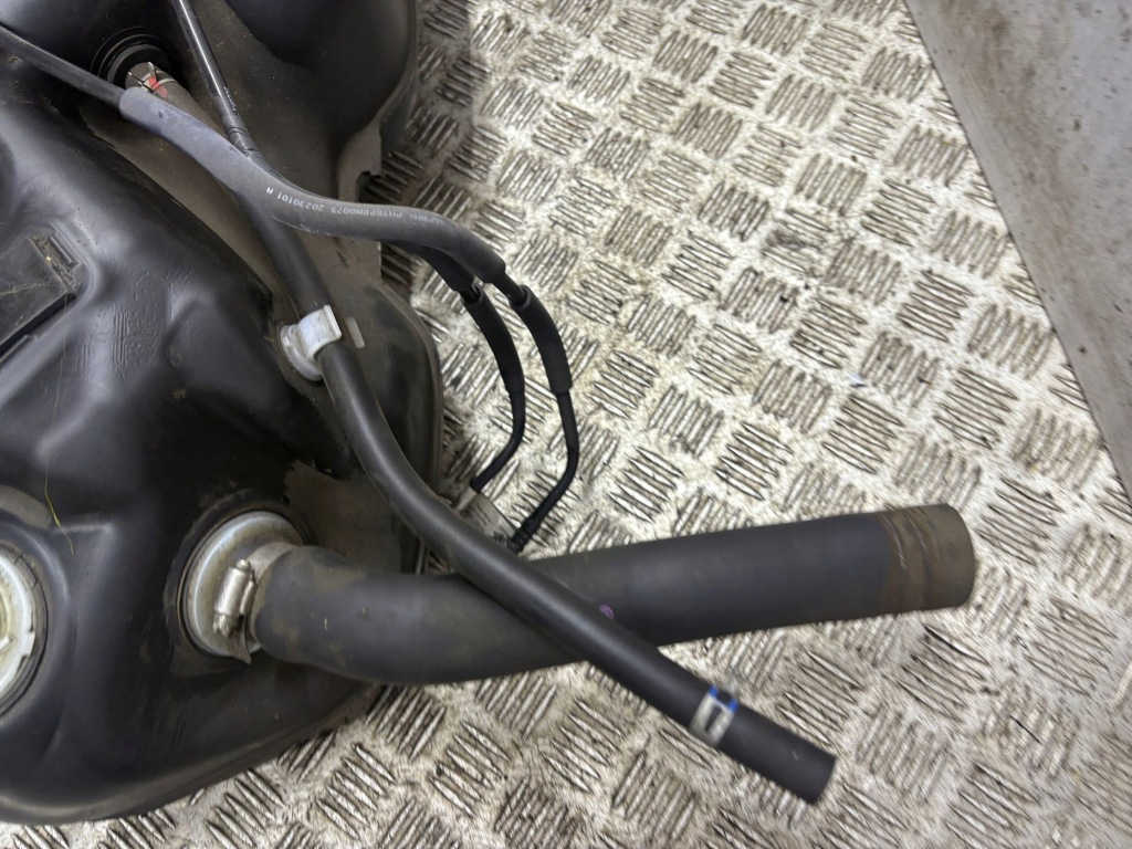 Купить Бак топлива suzuki vitara ly