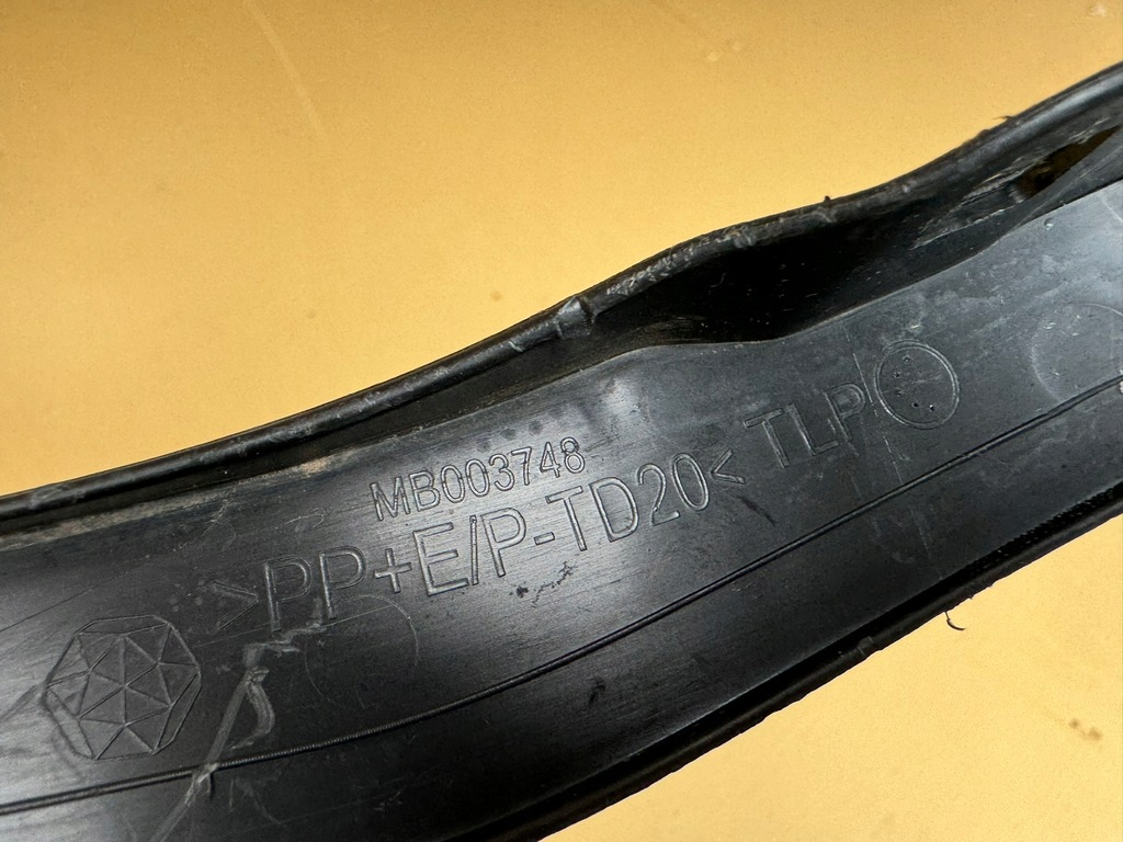 фото №10, Toyota yaris cross 20r- молдинг накладка бампера левая левый 758730d010