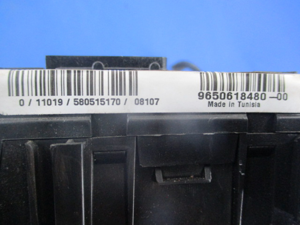 фото №16, Xsara picasso коробка предохранителей bsi 9657999780 +bsm 9650618480-00