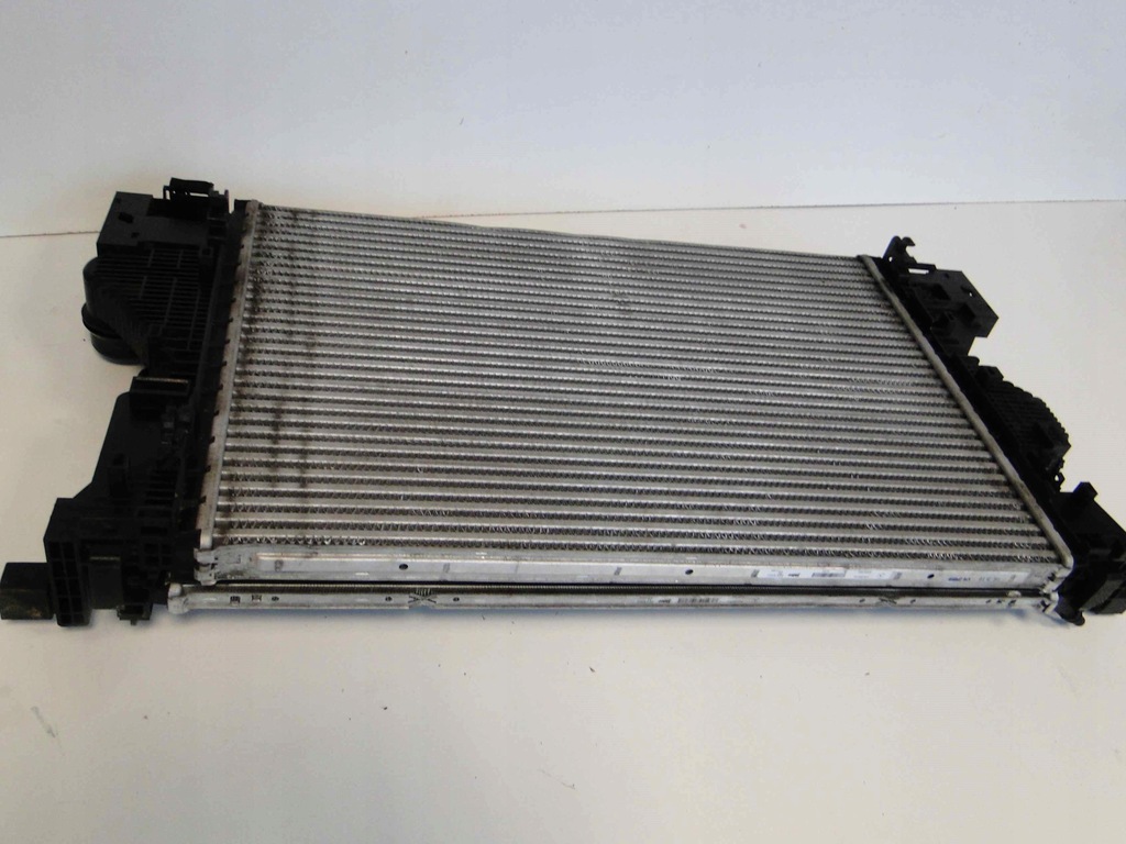 фото №8, Mercede glb x247 247 радіатор wody рідина