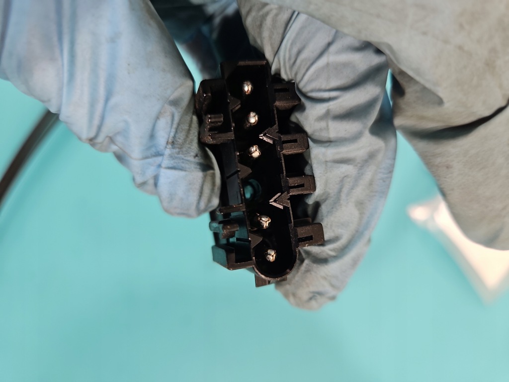 фото №4, Шторка багажника bmw f10 f11