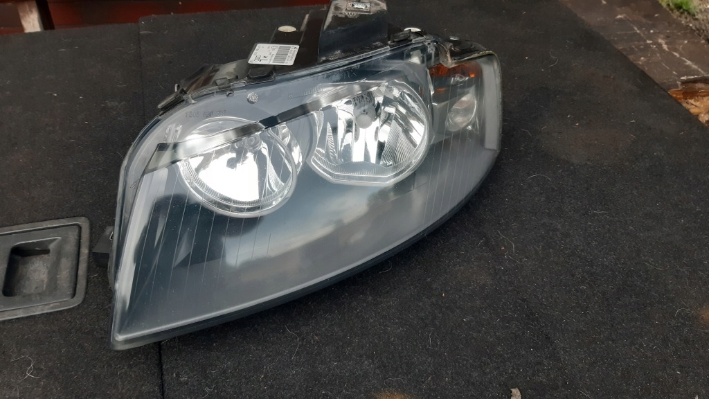 фото №1, Audi a3.8p.lampa ліва europa. 8p0941003k