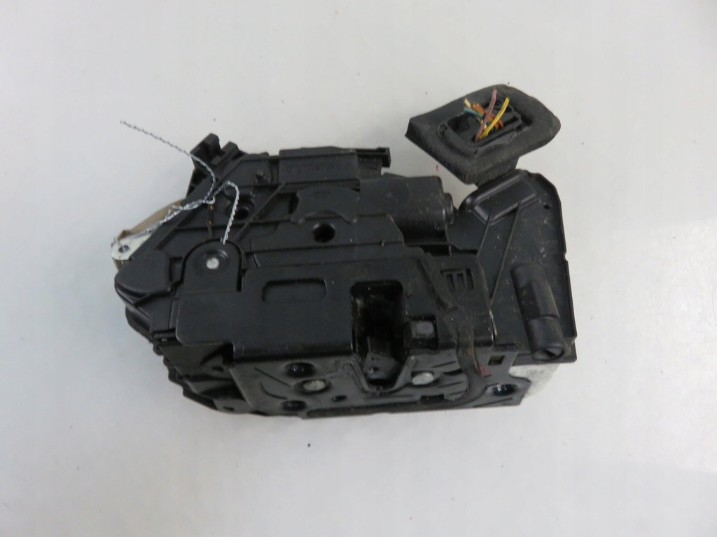 фото №7, Замок правий передній vw golf vi 5k1837016