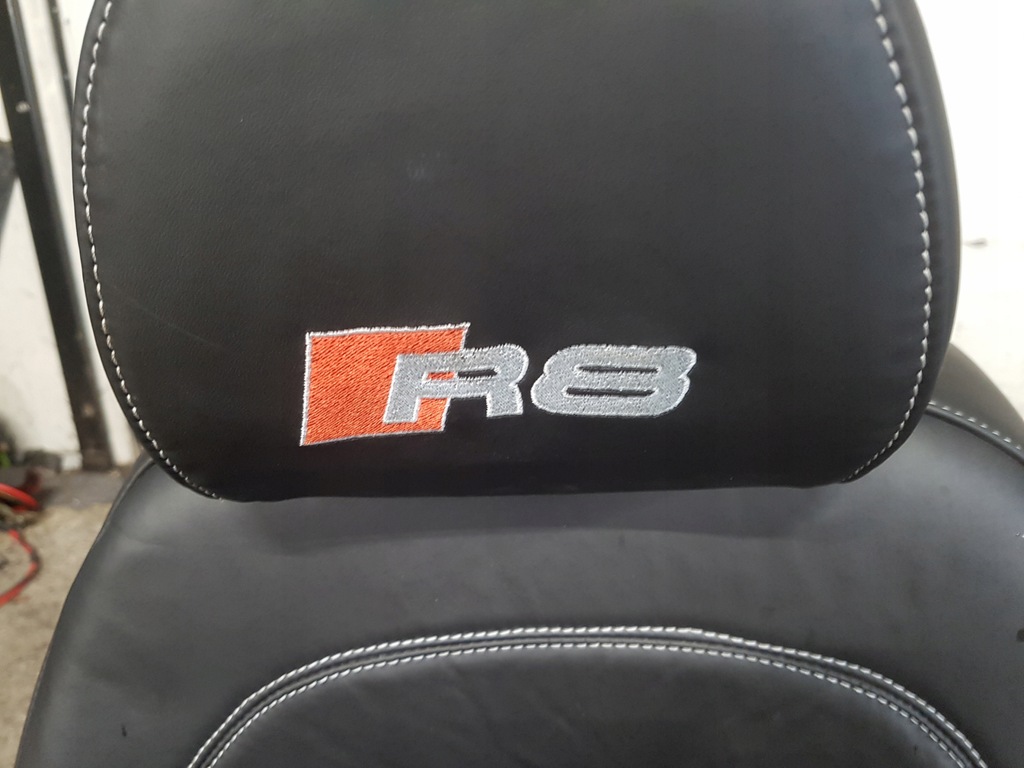 фото №4, Audi r8 420 2008r сиденья кожаный комплект