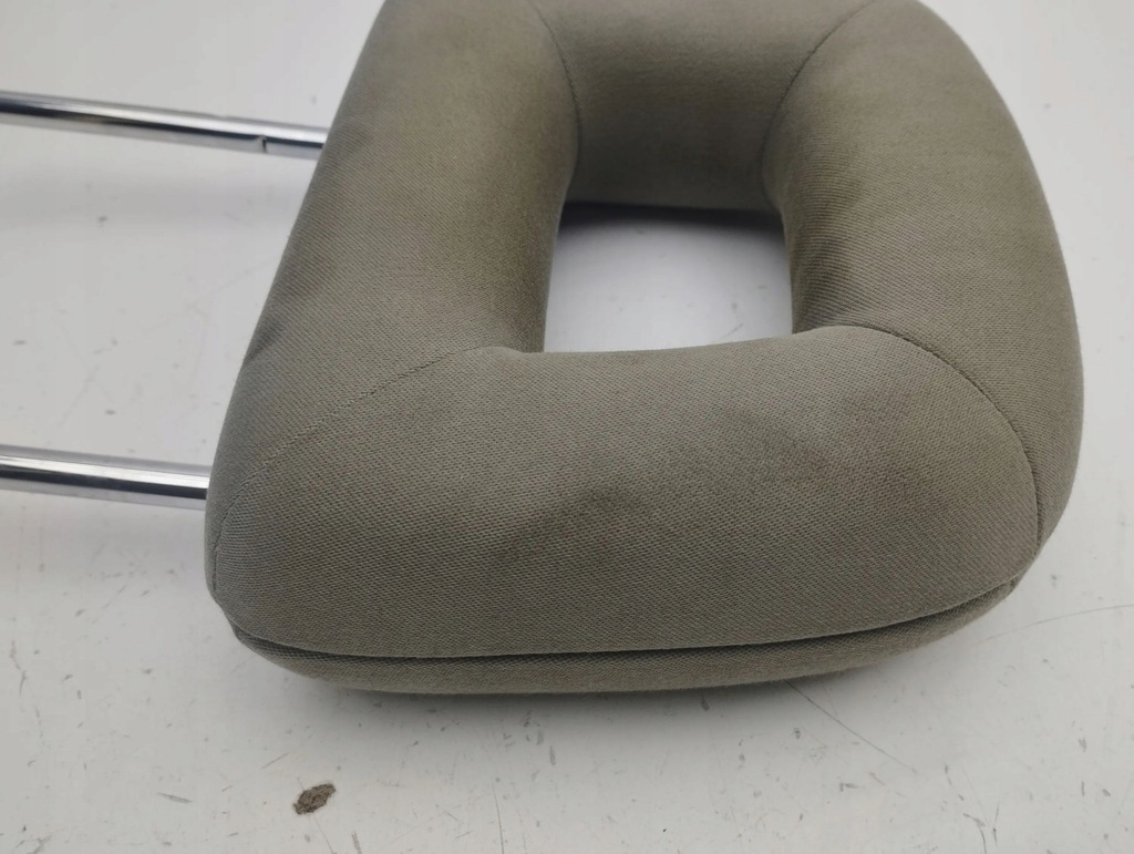 фото №5, Audi a2 2001 ліва сторона підголівник сидіння передній