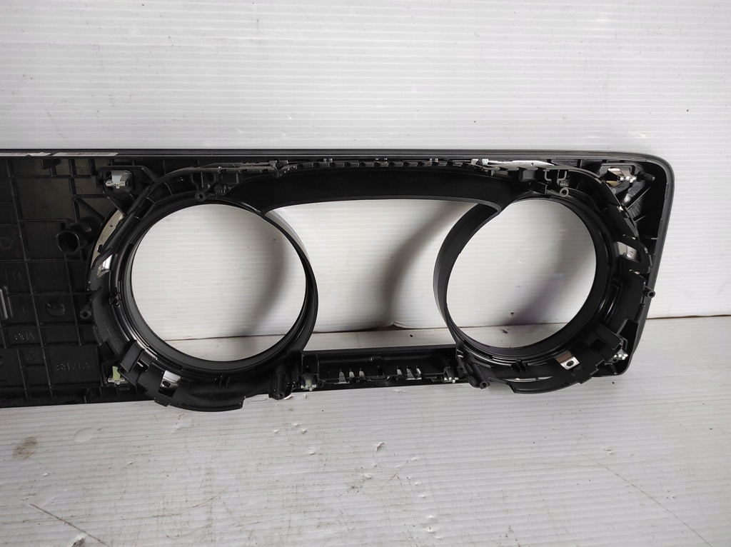 фото №4, Рамка спидометра дисплея navi mercedes w213