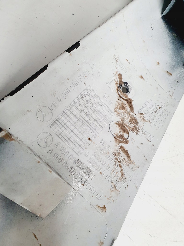 фото №7, Mercedes actros mp4 решётка радиатора бампера решётка радиатора подножка ветровик молдинг