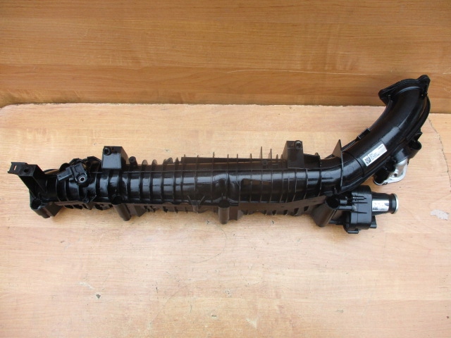 8596319 059631901 bmw колектор впускний  bdb кришки жорсткий в Україні
