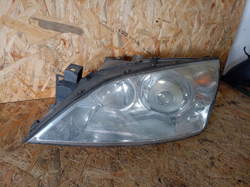 фото №1, Ford mondeo mk3 фара лівий ксенон ксенон