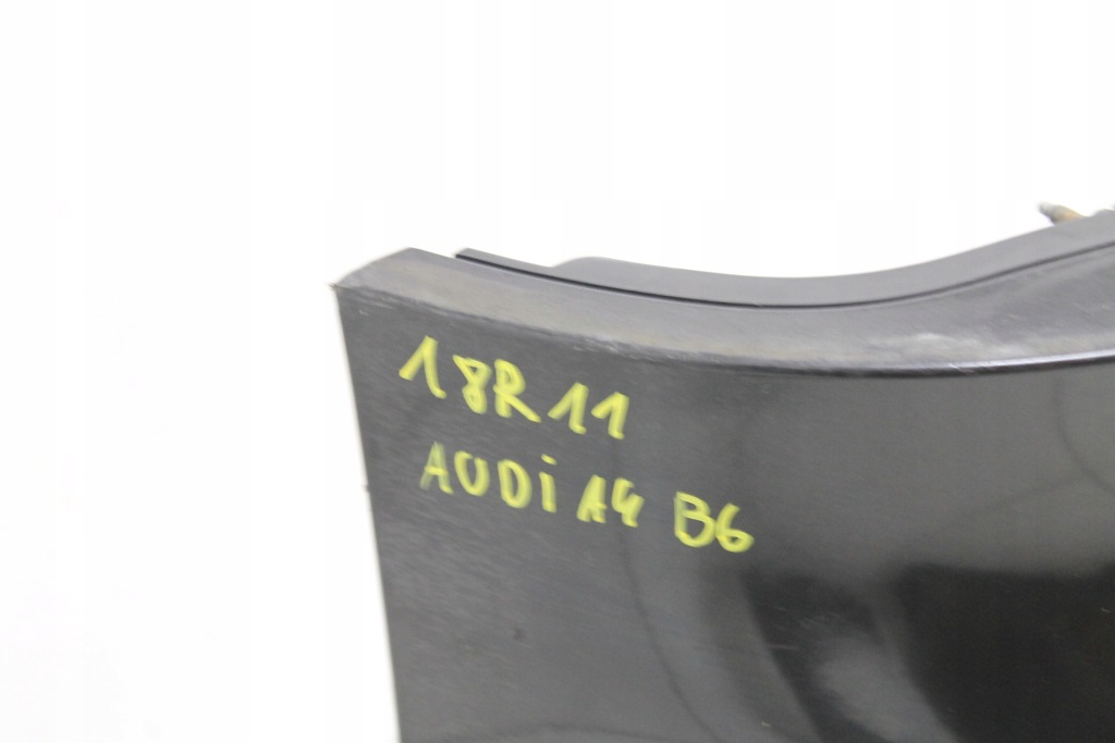 фото №9, Audi a4 b6 kombi 2000r- бампер задня задній lz9w - код лакофарбового покриття