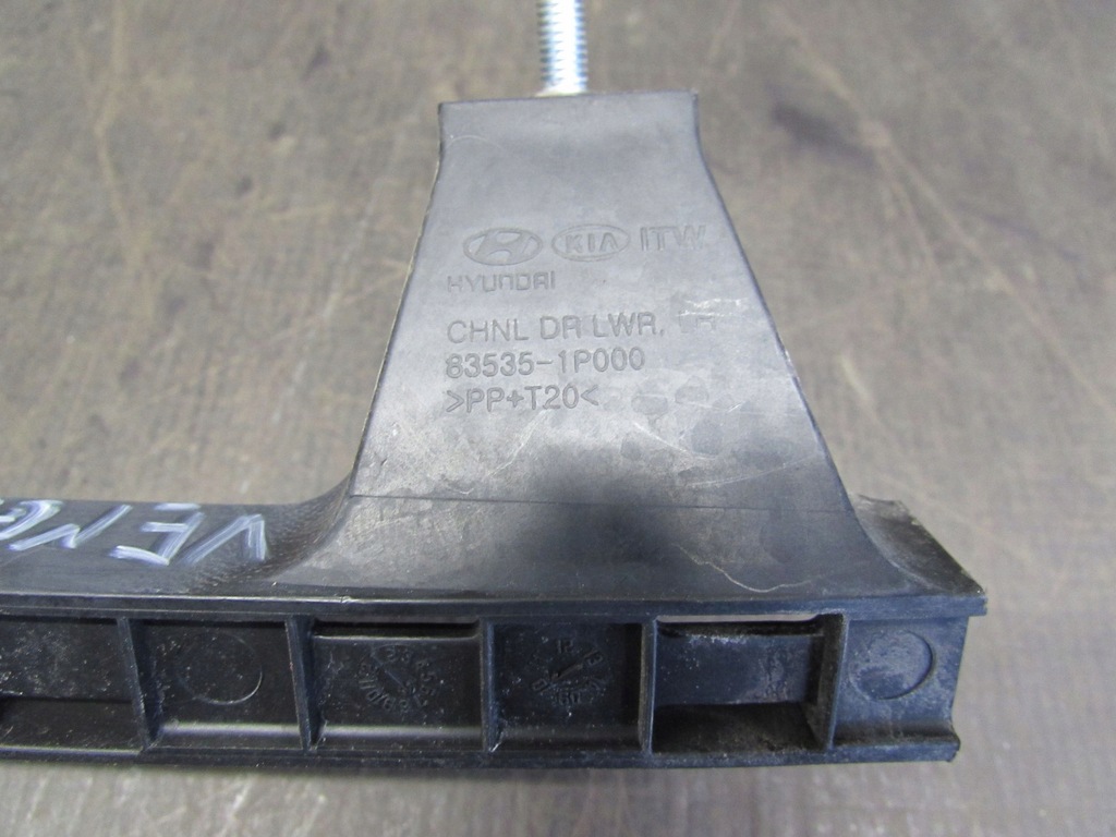 фото №11, Направляющая стекло левый задняя kia venga 09-15r 83535-1p000