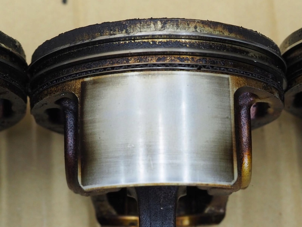 фото №4, Honda stream 2.0 i-vtec 16v 156km k20a1 поршень