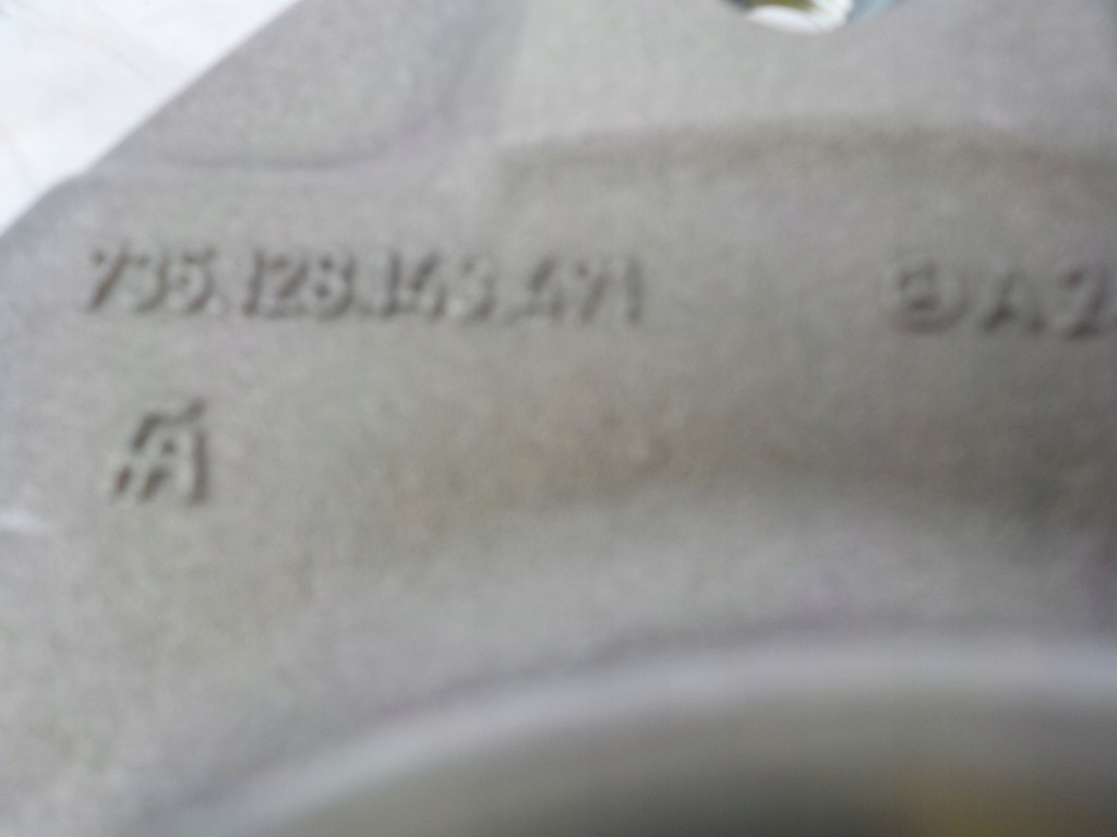 фото №4, Подушка амортизатора правый перед infiniti qx30