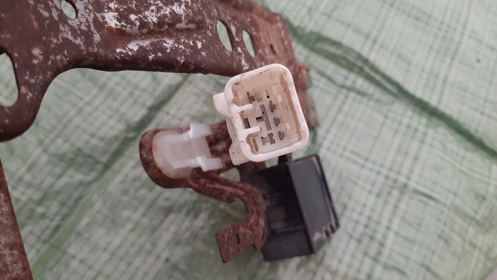 фото №6, Датчик пам'яті сидіння блок керування lexus ii is 250