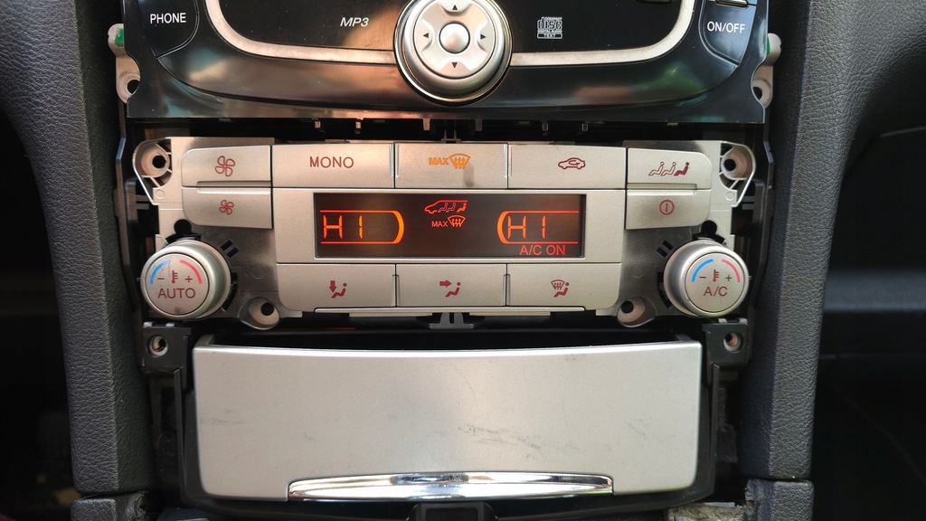 фото №4, Galaxy mk3 06-10 r панель обдув кондиціонера na задня 3 ряд 2010 rok europa