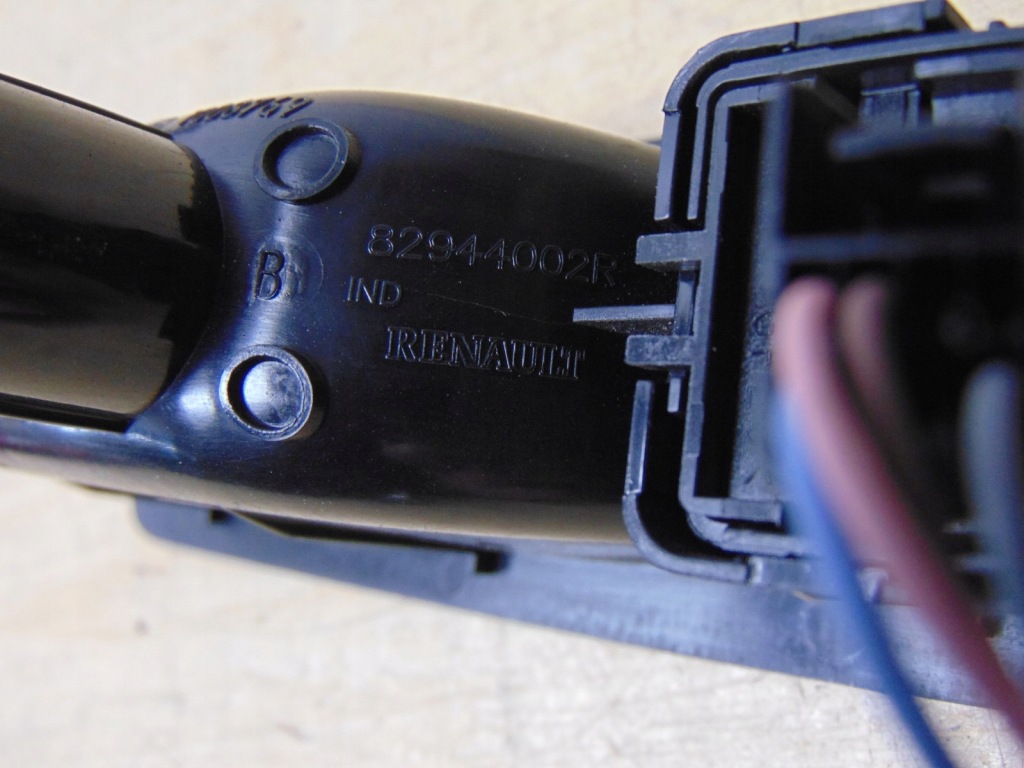 фото №5, Перемикач скло правий задня renault laguna iii eu