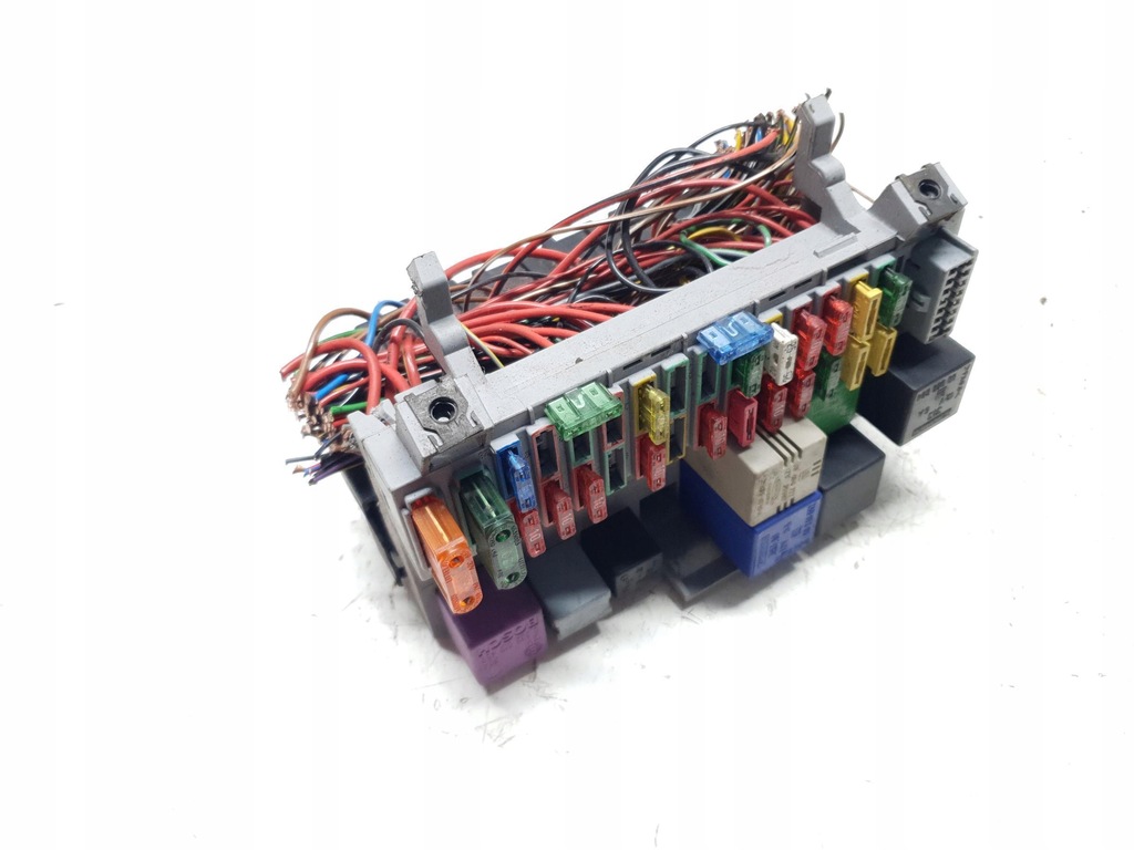 фото №5, Коробка запобіжників opel astra i f 1.6