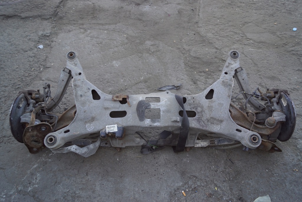 фото №11, Підвіска oś балка задня підрамник volvo cx70