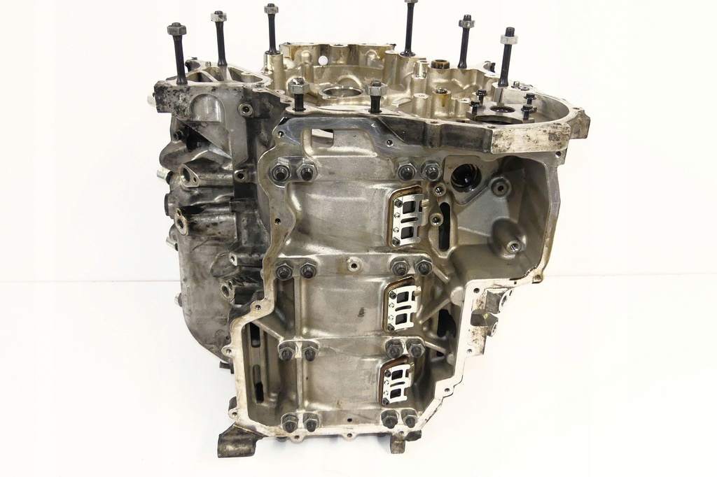 фото №14, Alfa romeo giulia quadrifoglio 2.9 v6 блок двигуна номінальний