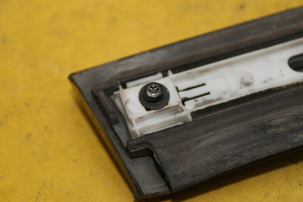 фото №12, Молдинг дверь правый перед нижняя s6 c6