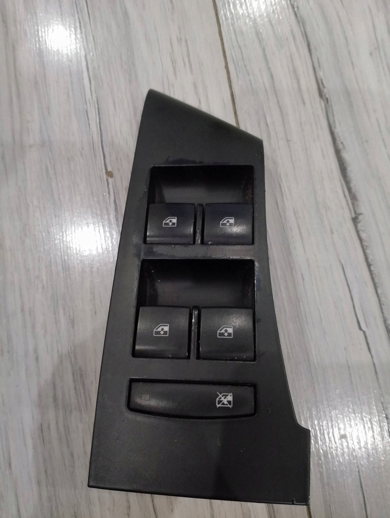 фото №1, Перемикач вікон opel astra j 13305011