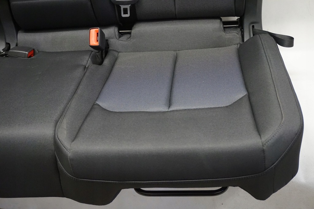 фото №13, Сиденья заднее сиденье audi q3 ii f3 83a 23r