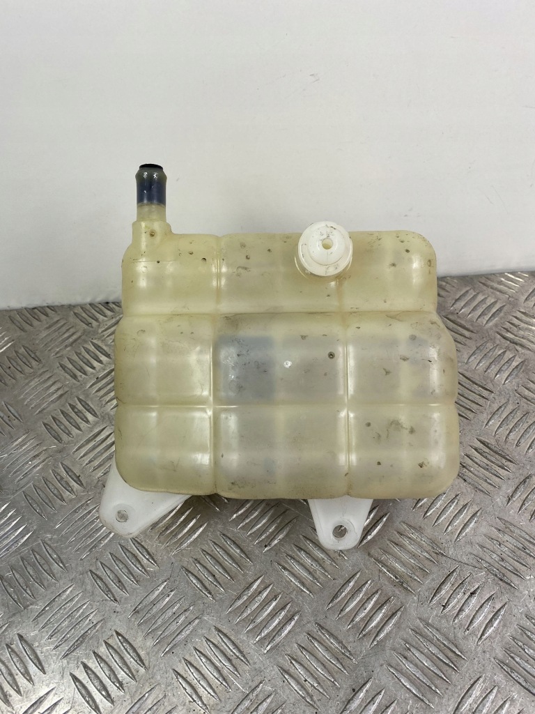 2019 ssangyong rexton бачок розширювальний в Україні