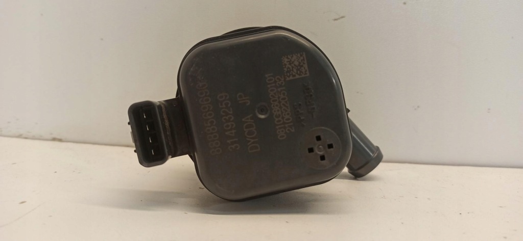 фото №4, Volvo v60 cc помпа wody 31493259