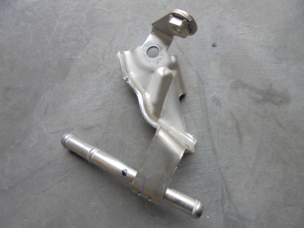 фото №3, Prius iv трубка металлическая патрубок кронштейн