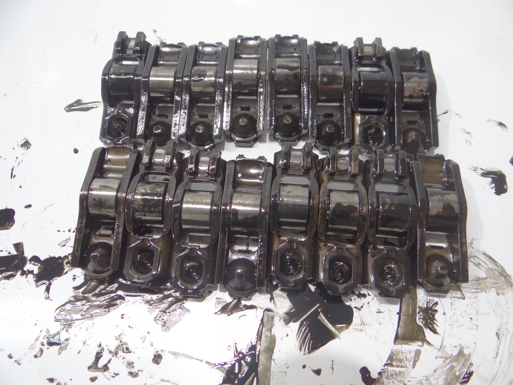 фото №1, Коромисло клапанна bmw e90 lci n47d20c