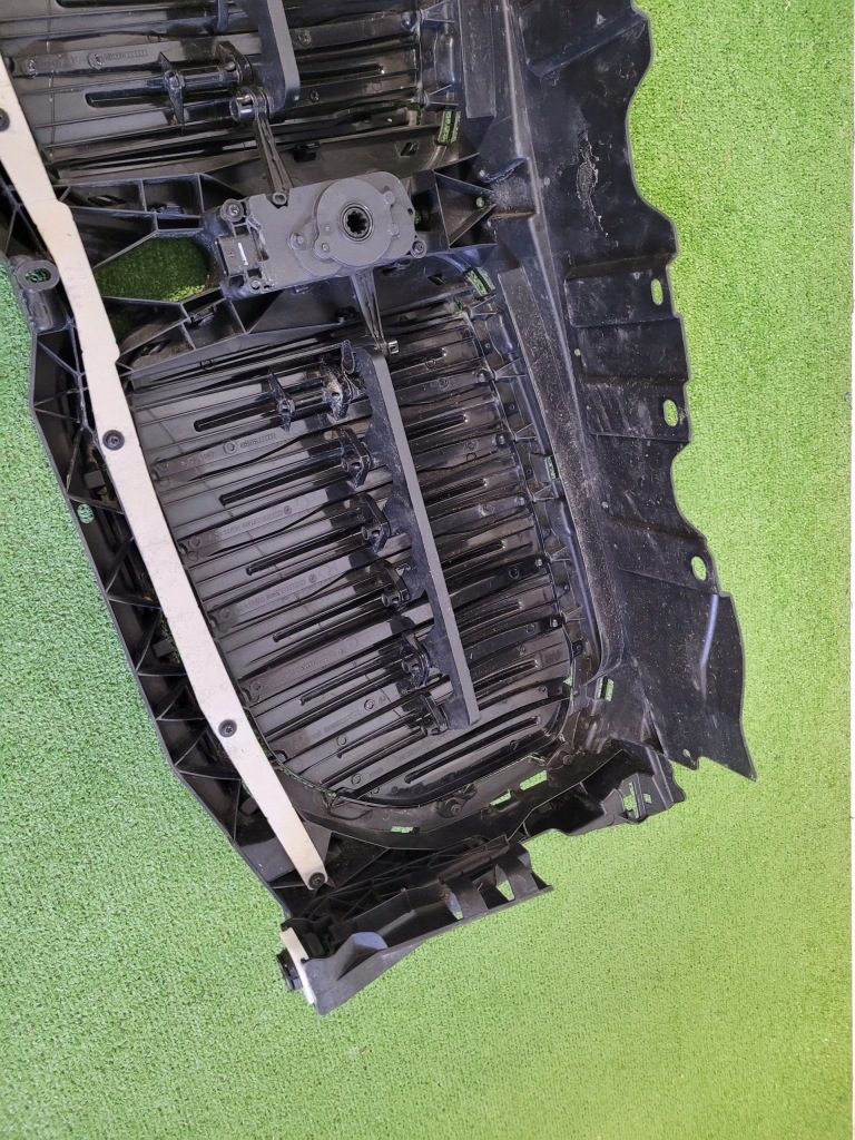 Bmw x7 g07 повітропровід повітря решітка радіатора решітка радіатора решітка радіатора шторка жалюзі 226775 в Україні