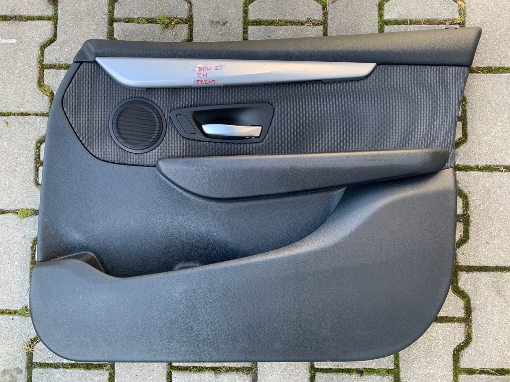 фото №1, Bmw 2 f45 f46 обшивка дверь правый перед europa