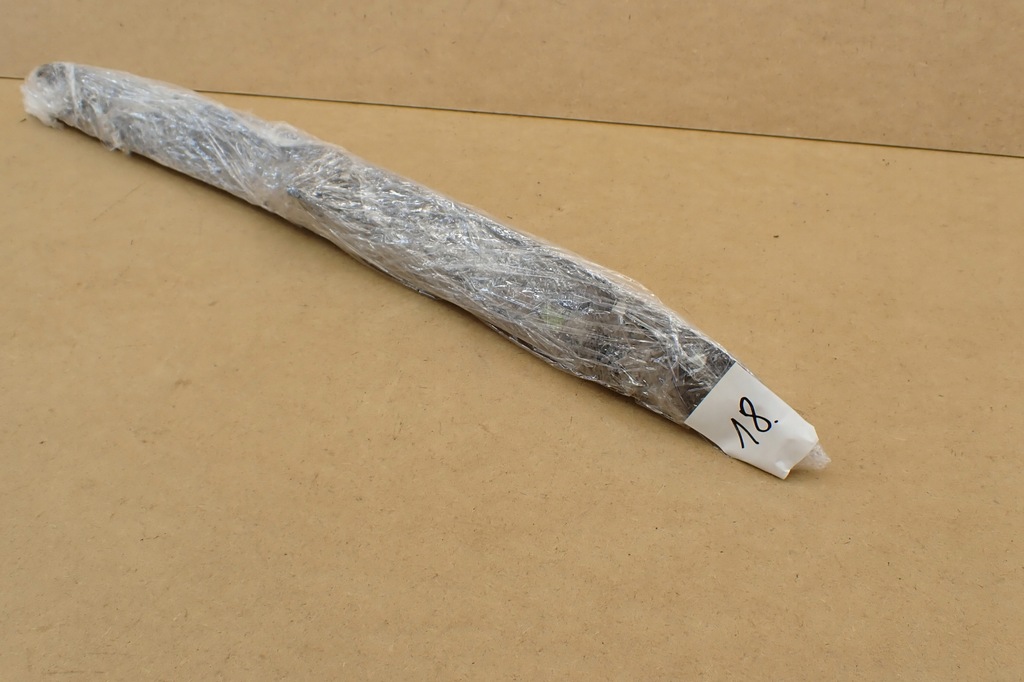 фото №14, Mini cooper one r56 06- накладка крышки задняя задняя хром 7151140 40501450 оригинальный номер