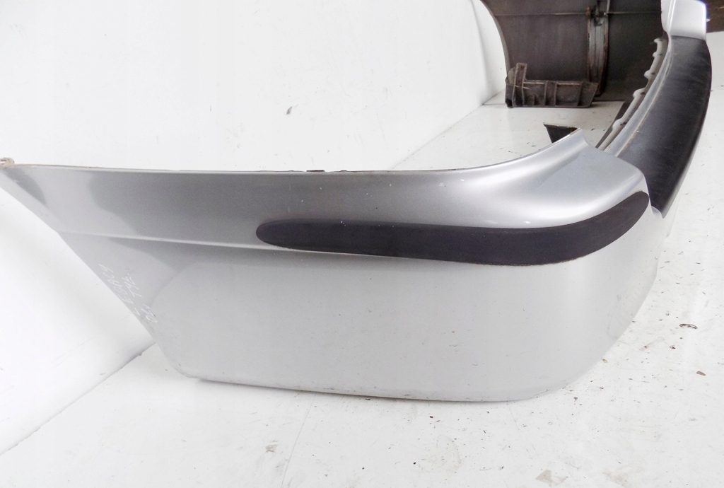 фото №10, Subaru legacy iii 98-04 kombi бампер задний