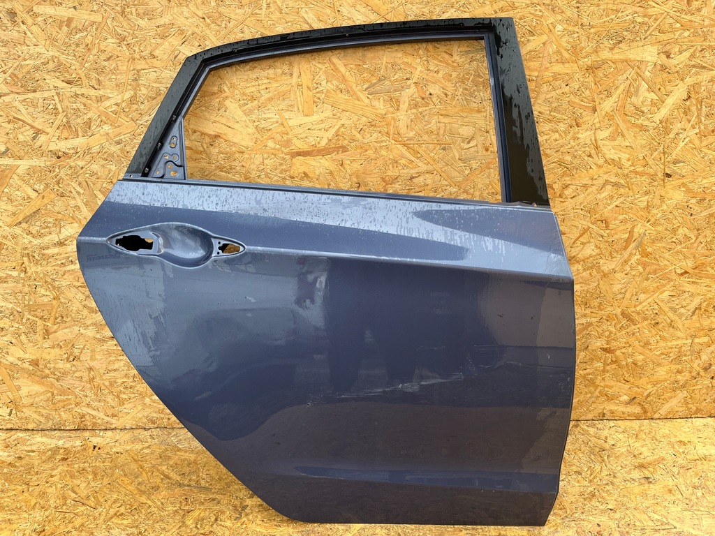 фото №1, Hyundai i30 i-30 ii 2 hb 12- дверь задние задняя правое