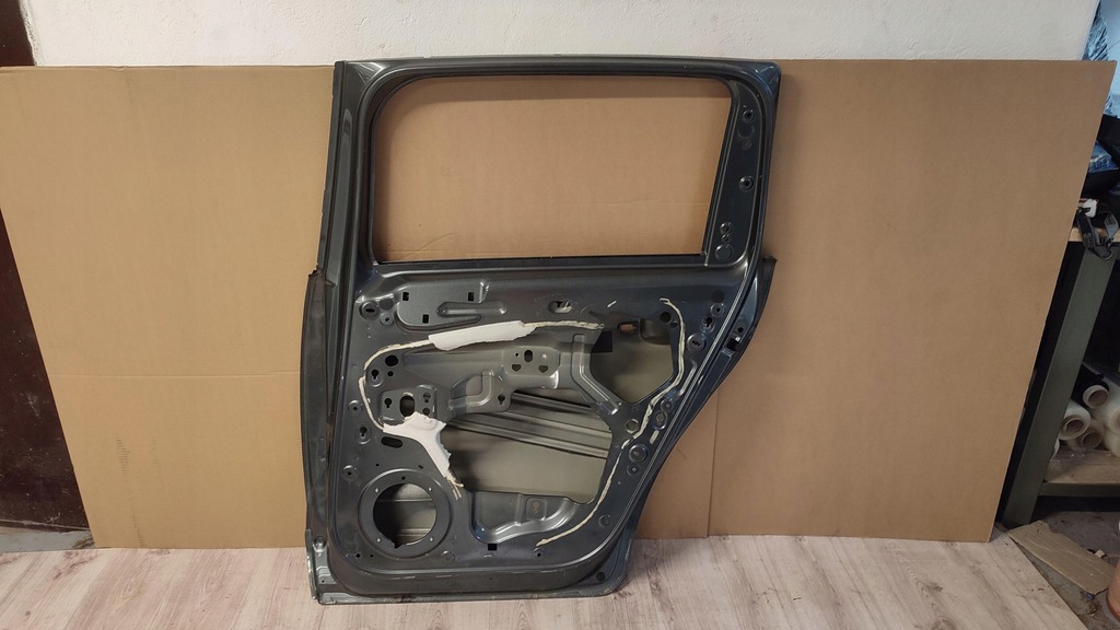 фото №8, Peugeot 5008 i двері правий задня праве задні