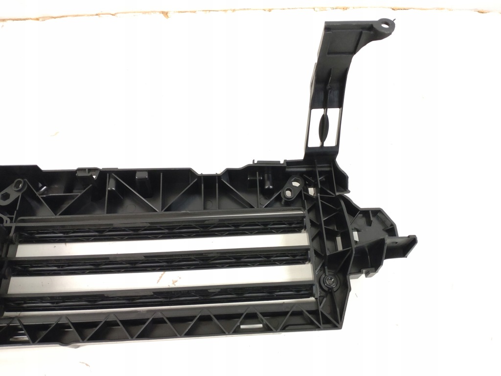 фото №9, Audi a4 b9 - 8w0807771 повітропровід повітря жалюзі