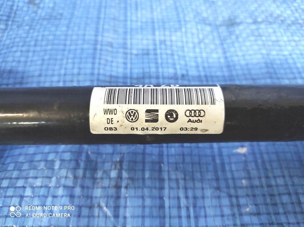 фото №7, Volkswagen оригинальный номер 5q0501204a приводной вал задняя